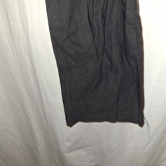 Maacie black maternity pants laarge - Picture 3 of 5
